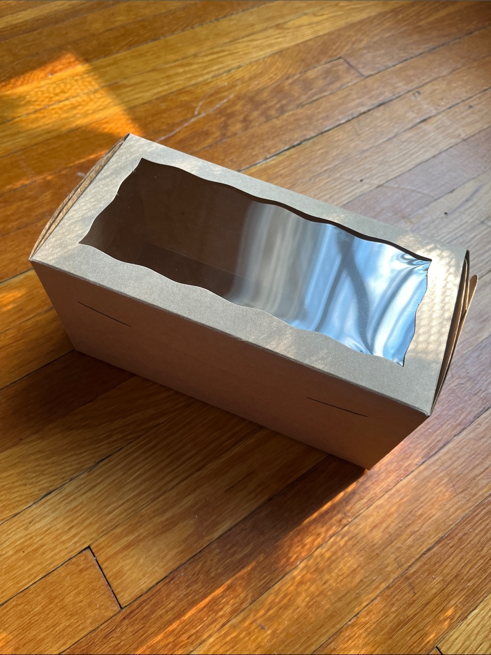 8” x 4” x 4” cardboard baked good box with window 40 ct